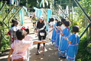 BIB: 3173
                            <button type="button" onclick="openModal(19062646)" class="btn btn-primary btn-sm float-right btn-popup" data-toggle="modal" data-target=".modal-high-quality">
                        <i class="fas fa-shopping-cart"></i> Add to Cart
                    </button>
                                            <button type="button" onclick="isThisMe(19062646, true)" class="btn btn-success btn-sm float-right btn-popup btn-isme hidden" data-toggle="tooltip" data-placement="bottom" title="นี่คือรูปของคุณใช่ไหม คลิกที่นี่เพื่อเอาเข้าอัลบั้ม">
                        <i class="fas fa-plus"></i> Add to album
                    </button>
                    <button type="button" onclick="isThisMe(19062646, false)" class="btn btn-warning btn-sm float-right btn-popup btn-isnotme hidden">
                        <i class="fas fa-ban"></i> Remove from album
                    </button>